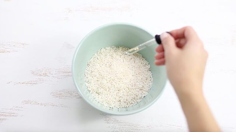 В рис добавляется эфирное масло