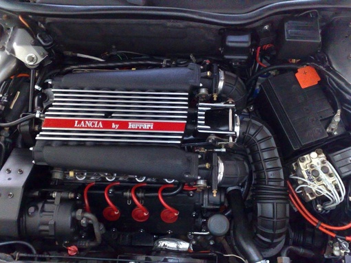 #AM_ita 
Lancia Thema 3.6 Executive AWD
Страна марки: Италия 
Страна-изготовитель: Канада
Год выпуска: 2012
- Тип кузова: Седан..